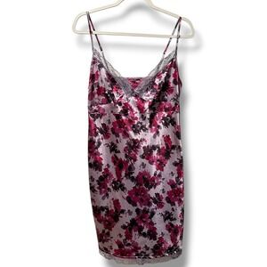 Chanteuse Intimates Floral Satin Lace Trim Chemise Nightgown Pink Purple Size M